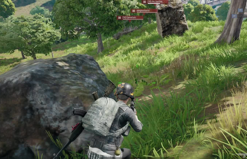 绝地求生怎么甩头开枪